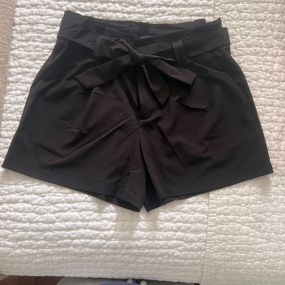 Simply Vera Vera Wang Black High Waist Shorts